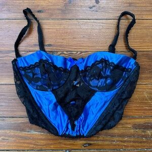 Vintage early 80s Emil Bole lace cropped corset bustier